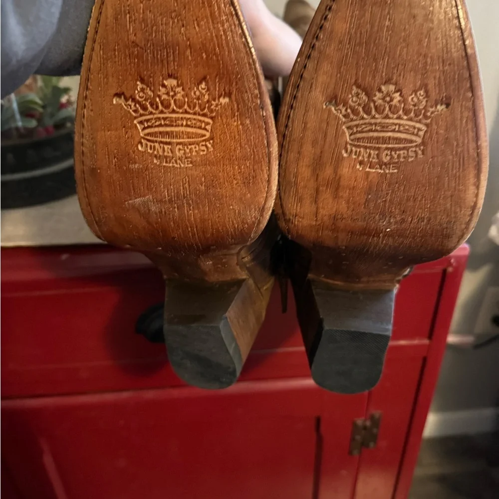 Junk gypsy boots brand new